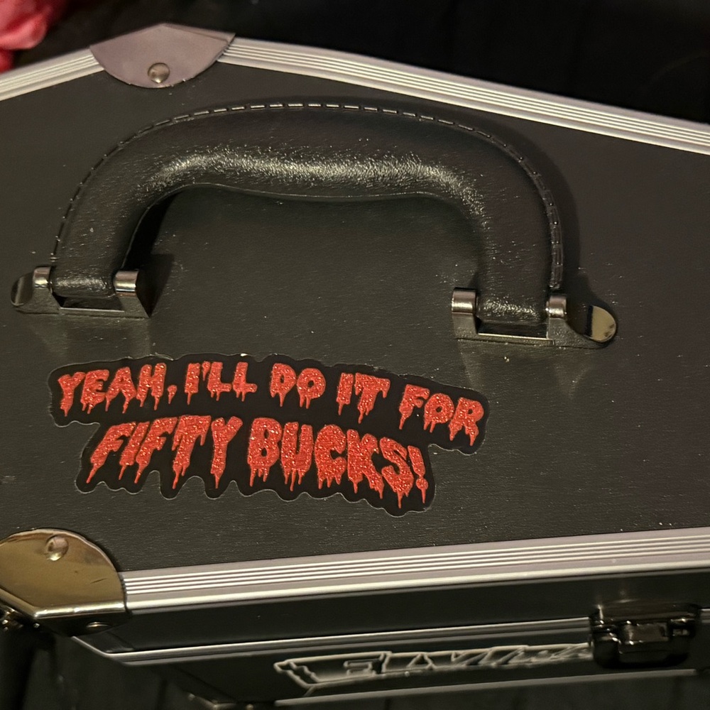 Elvira Black Makeup Case - Picture 2 of 8